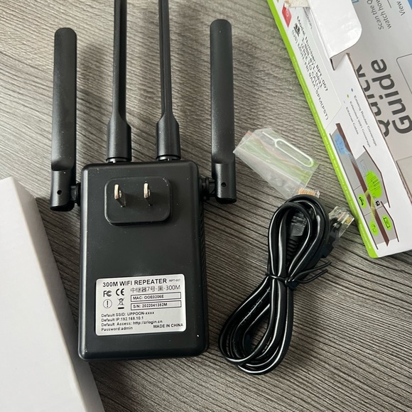 UPPOON”300Mbps
WiFi Range Extender
Expand Wi-Fi Network for
Ultimate Performance - Picture 3 of 4